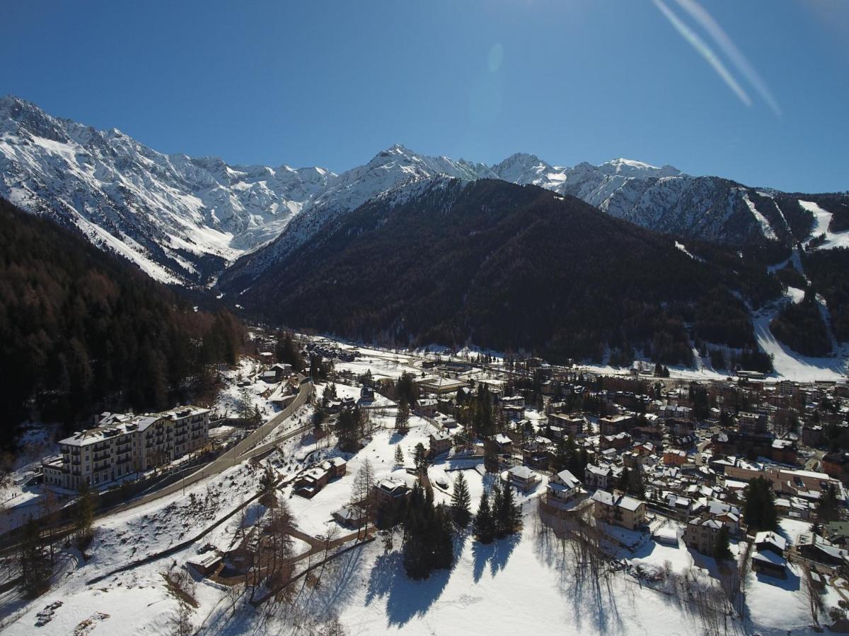 Palace Pontedilegno Resort Ponte Di Legno Exterior photo